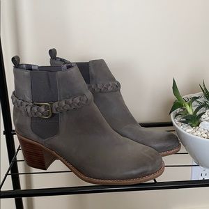 SPERRY ankle boots grey SZ 10. Never worn